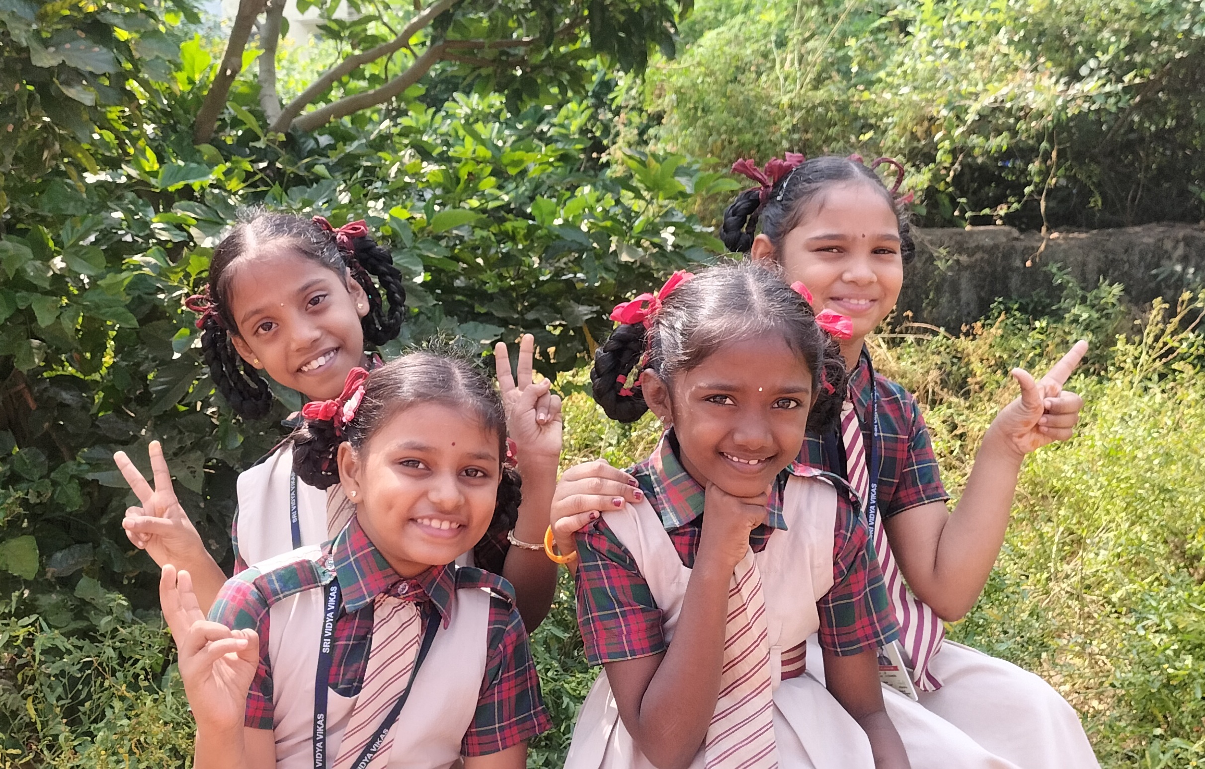 Educate A Girl Child In An Integrated Environment GiveIndia